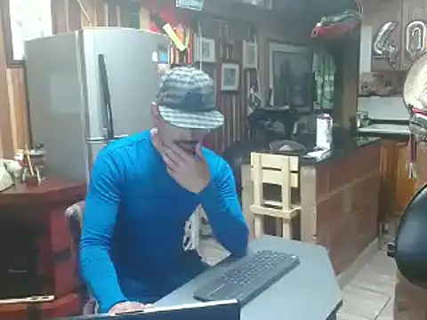 Dr Pocholate84 online show from February 13, 2025, 12:46 am