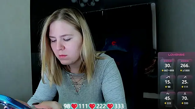 Snapshot of Olivia_Munk chatting on June 21, 2026, 4:07 am Olivia Munk online show from June 21, 2026, 4:07 am