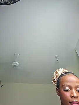 Snapshot of Kamdollie chatting on February 26, 2026, 9:31 am Kamdollie online show from February 26, 2026, 9:31 am