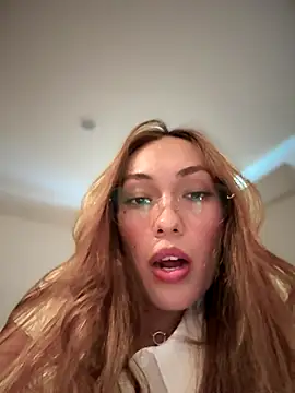 MichelleFerry  online show from September 13, 2025, 12:21 am