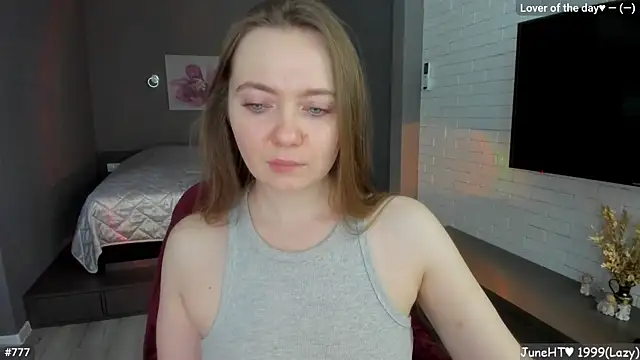 LizaGost online show from June 12, 2026, 11:41 am