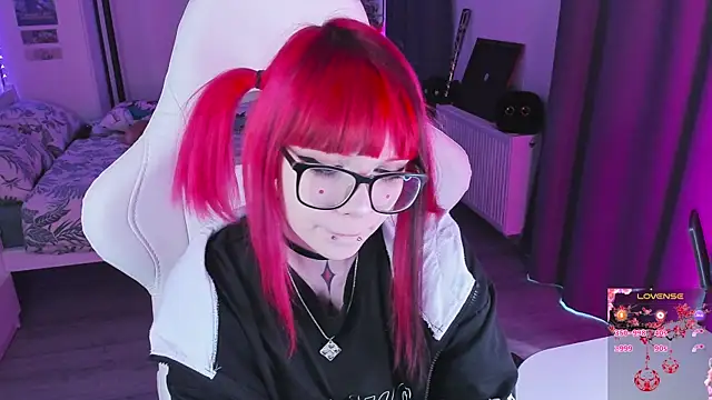 Yumi Youkai online show from October 19, 2025, 9:34 am