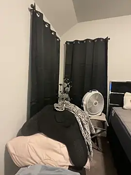 bbwredhead online show from October 20, 2025, 4:25 am