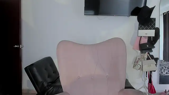 selene king2 online show from February 28, 2026, 2:06 pm