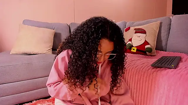 Snapshot of DAHLIA_BROWNIE chatting on December 17, 2025, 4:28 am DAHLIA BROWNIE online show from December 17, 2025, 4:28 am