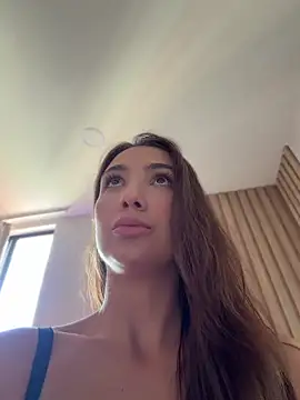 AnnaCastillo  online show from April 23, 2026, 9:16 pm