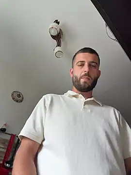 ElChapoGuzman95 online show from July 22, 2026, 10:17 am