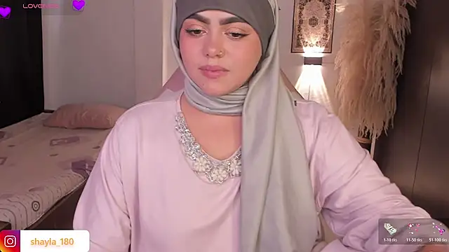 shayla 18 online show from March 20, 2026, 7:48 pm