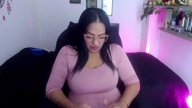 menfismuller2 online show from October 17, 2025, 7:48 pm