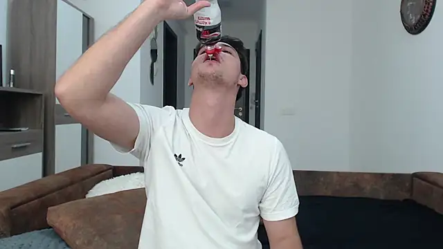 Snapshot of AndyFame chatting on March 20, 2025, 1:35 am AndyFame online show from March 20, 2025, 1:35 am