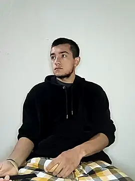 Thick Cock online show from October 1, 2025, 12:42 pm