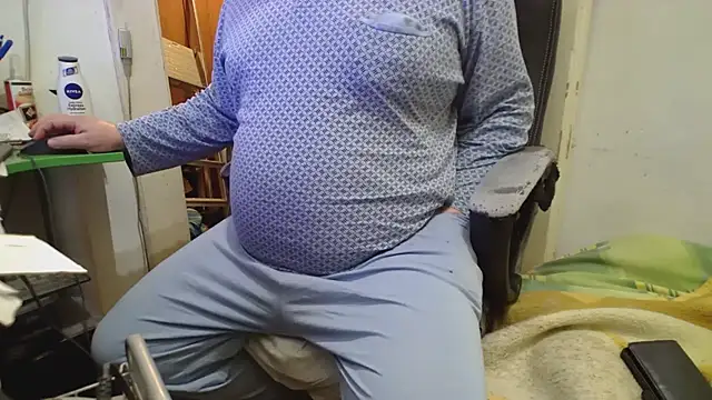 tipko123 online show from October 27, 2025, 4:41 pm