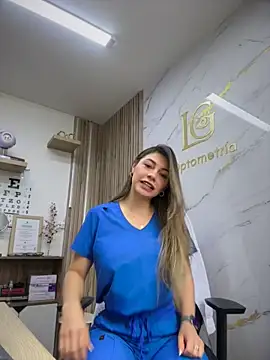 alicee16 online show from June 24, 2026, 3:10 pm