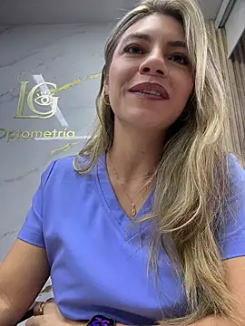 alicee16 online show from July 23, 2026, 7:54 pm
