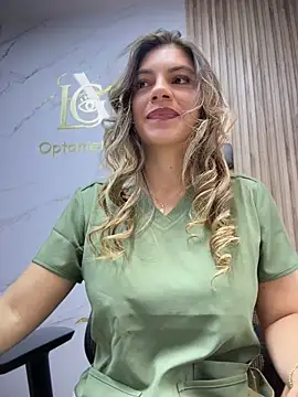 alicee16 online show from June 30, 2026, 9:37 pm