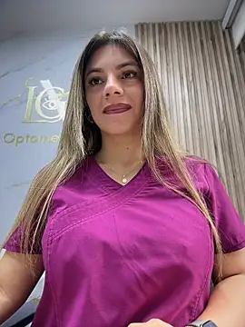 alicee16 online show from June 28, 2026, 6:14 pm