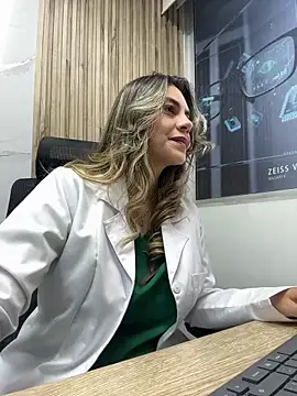 alicee16 online show from March 9, 2026, 10:02 pm