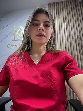 alicee16 online show from July 5, 2026, 5:31 pm