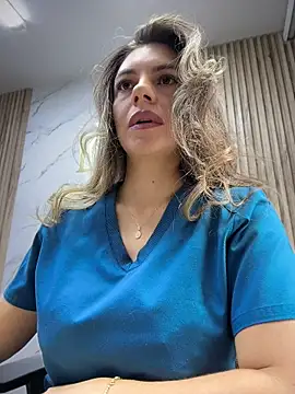 alicee16 online show from July 6, 2026, 6:54 pm