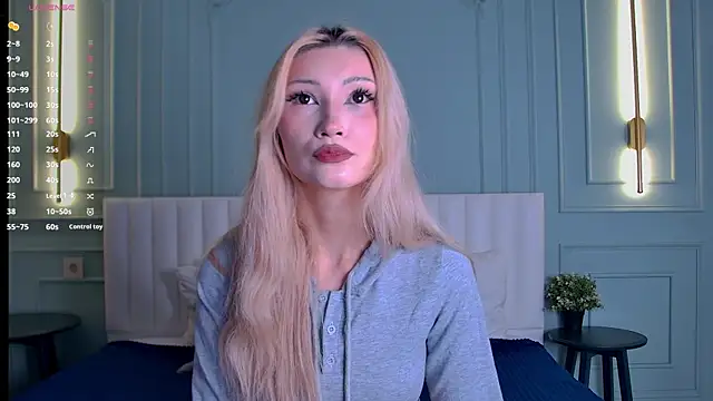 CarolReeves online show from November 11, 2025, 6:19 am