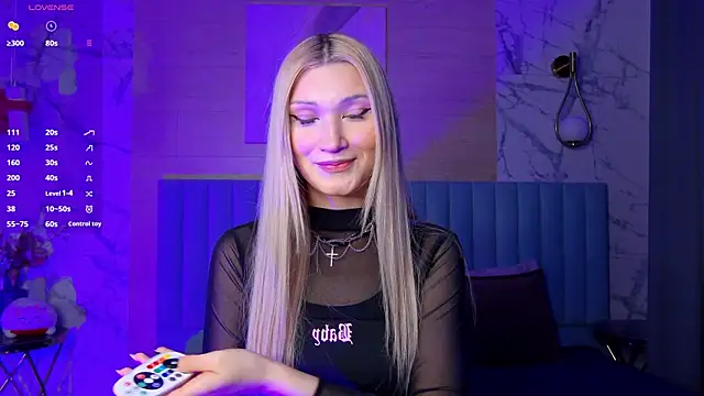 CarolReeves online show from October 14, 2025, 10:05 am