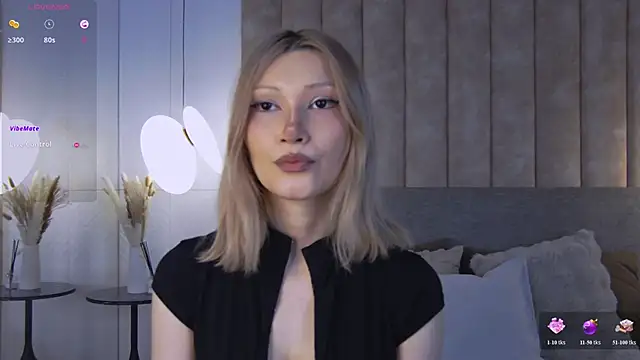 CarolReeves online show from June 15, 2026, 5:12 pm