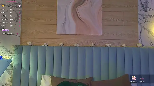 CarolReeves online show from March 21, 2025, 1:45 pm