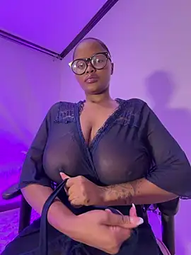 Neelo-Smith online show from June 5, 2026, 4:17 am