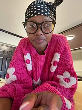 Neelo-Smith online show from June 7, 2026, 9:36 am