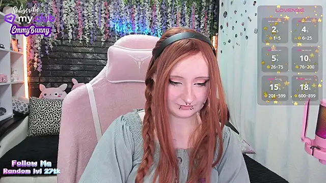 EmmyBunny online show from January 14, 2025, 3:26 pm