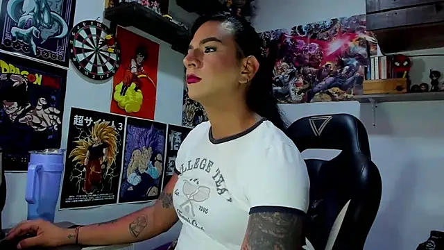 dariell smokesexx online show from June 12, 2026, 6:11 am