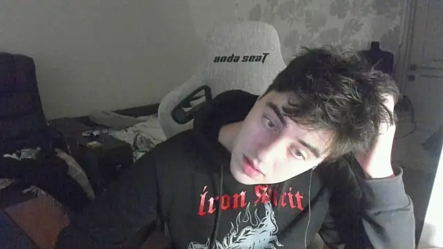 Knuckles17 online show from January 12, 2026, 1:40 pm