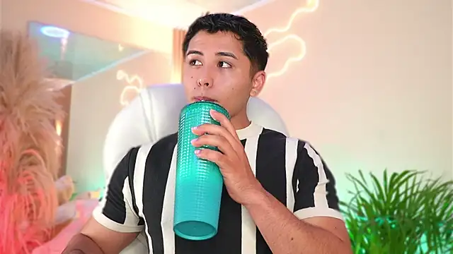 MatiasKorn online show from April 6, 2026, 3:35 am