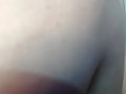 Snapshot of 69liamilk69 chatting on December 15, 2024, 9:24 am 69liamilk69 online show from December 15, 2024, 9:24 am