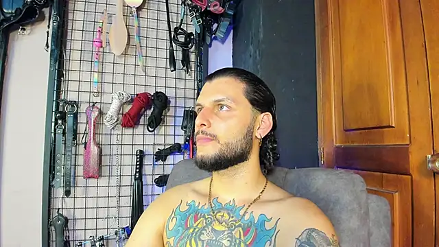 Twisted Fantasy online show from March 16, 2025, 12:45 am