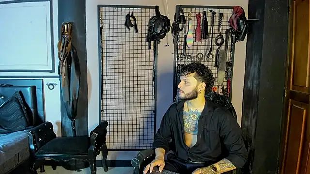 Twisted Fantasy online show from March 15, 2026, 5:03 am