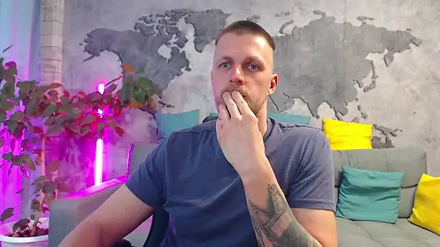 VikingChrisss online show from June 17, 2026, 10:25 am