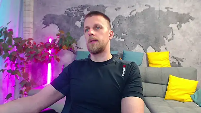 VikingChrisss online show from June 26, 2026, 10:32 am