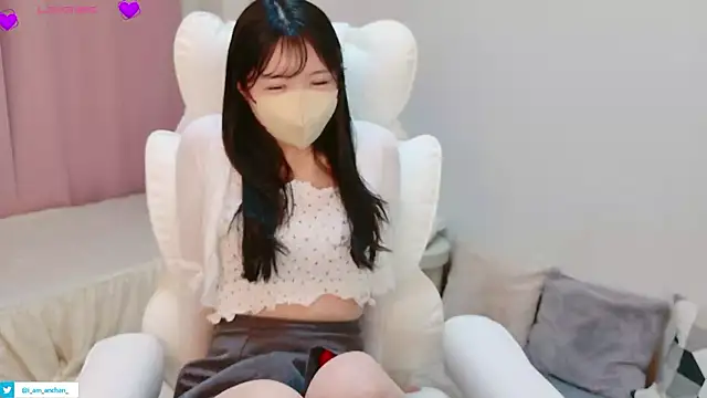 anchan  online show from May 31, 2026, 3:12 am