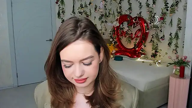 Snapshot of MiracleCurly chatting on February 26, 2026, 7:03 pm MiracleCurly online show from February 26, 2026, 7:03 pm