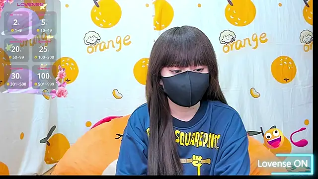 alonelove   online show from December 19, 2025, 2:48 am