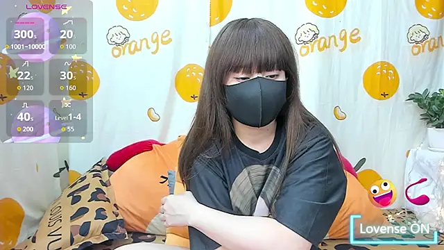 alonelove   online show from May 4, 2026, 2:37 am