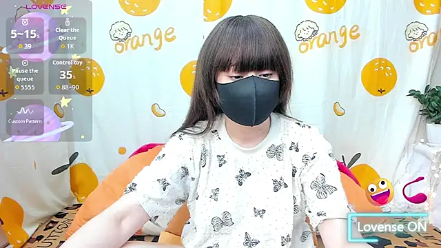 alonelove   online show from April 25, 2026, 2:36 am