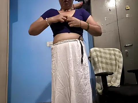 Snapshot of SANJU5888 chatting on March 9, 2026, 6:28 am SANJU5888 online show from March 9, 2026, 6:28 am