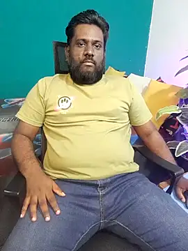 Rayansmith  online show from February 15, 2026, 10:52 pm