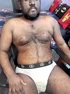 Rayansmith  online show from December 21, 2025, 10:43 pm