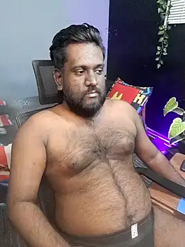 Rayansmith  online show from October 5, 2025, 11:23 am