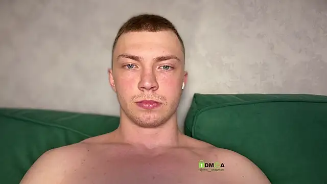 Snapshot of iron__chap chatting on May 15, 2026, 9:13 pm iron chap online show from May 15, 2026, 9:13 pm