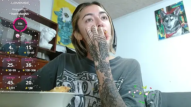 ZoeBakers  online show from March 21, 2025, 3:55 am