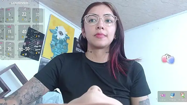 ZoeBakers  online show from July 21, 2026, 9:05 pm